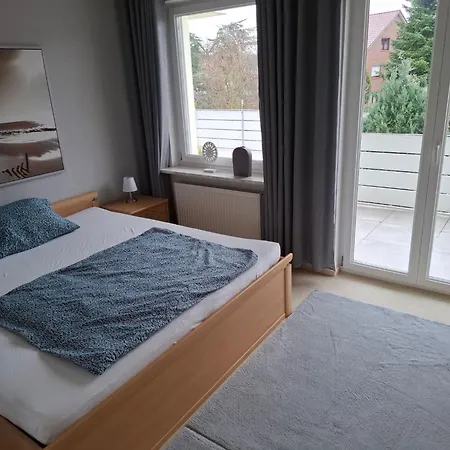 Appartement Private In Nordenham- Grosser Balkon By Interhome *