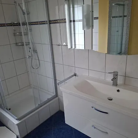 Private In Nordenham- Grosser Balkon By Interhome Apartmán