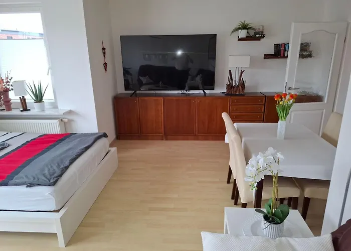 Appartement Private In Nordenham- Grosser Balkon By Interhome